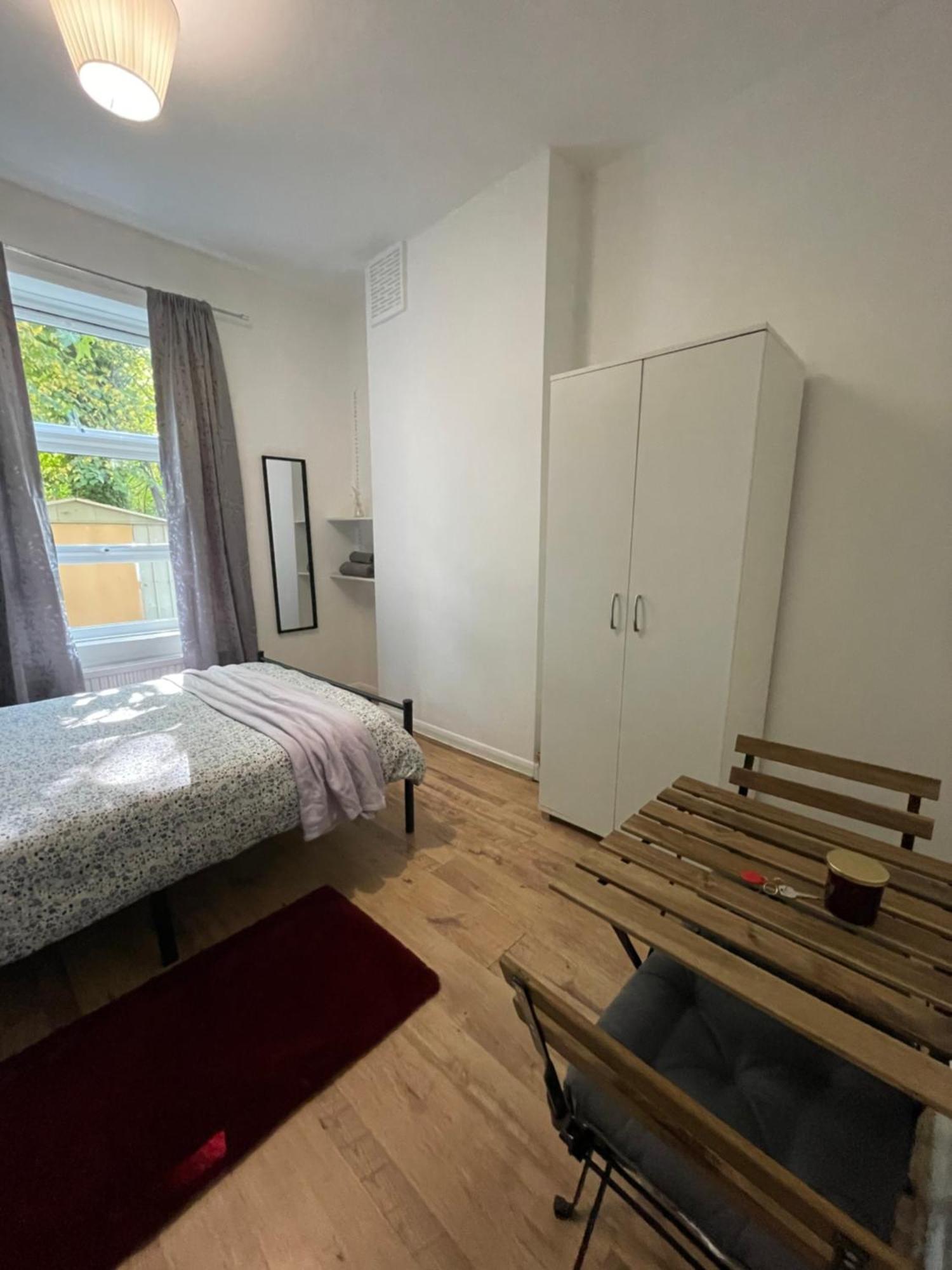 Contemporary Private Near Central * Londra
